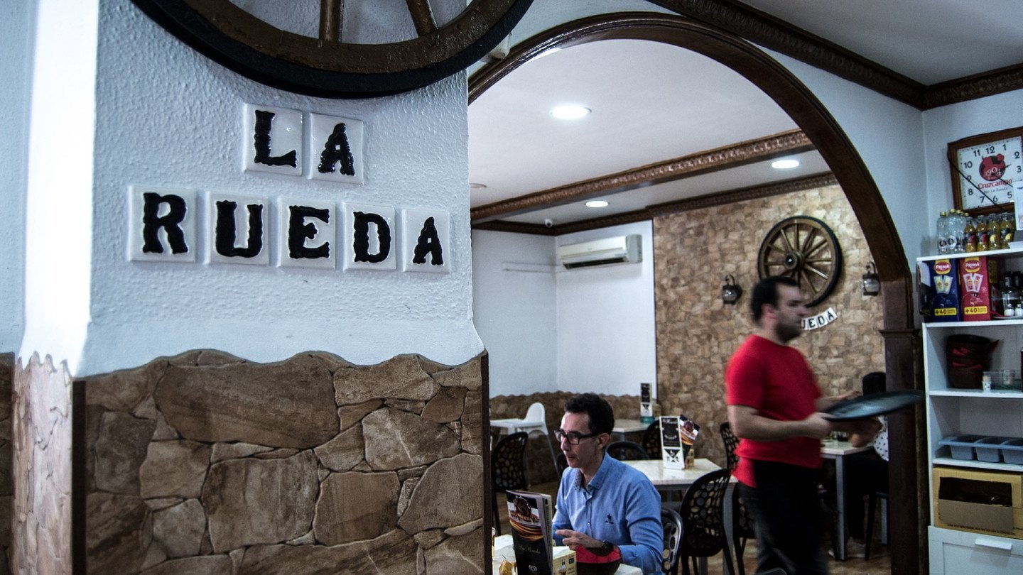 Bar La Rueda en Coria del Río