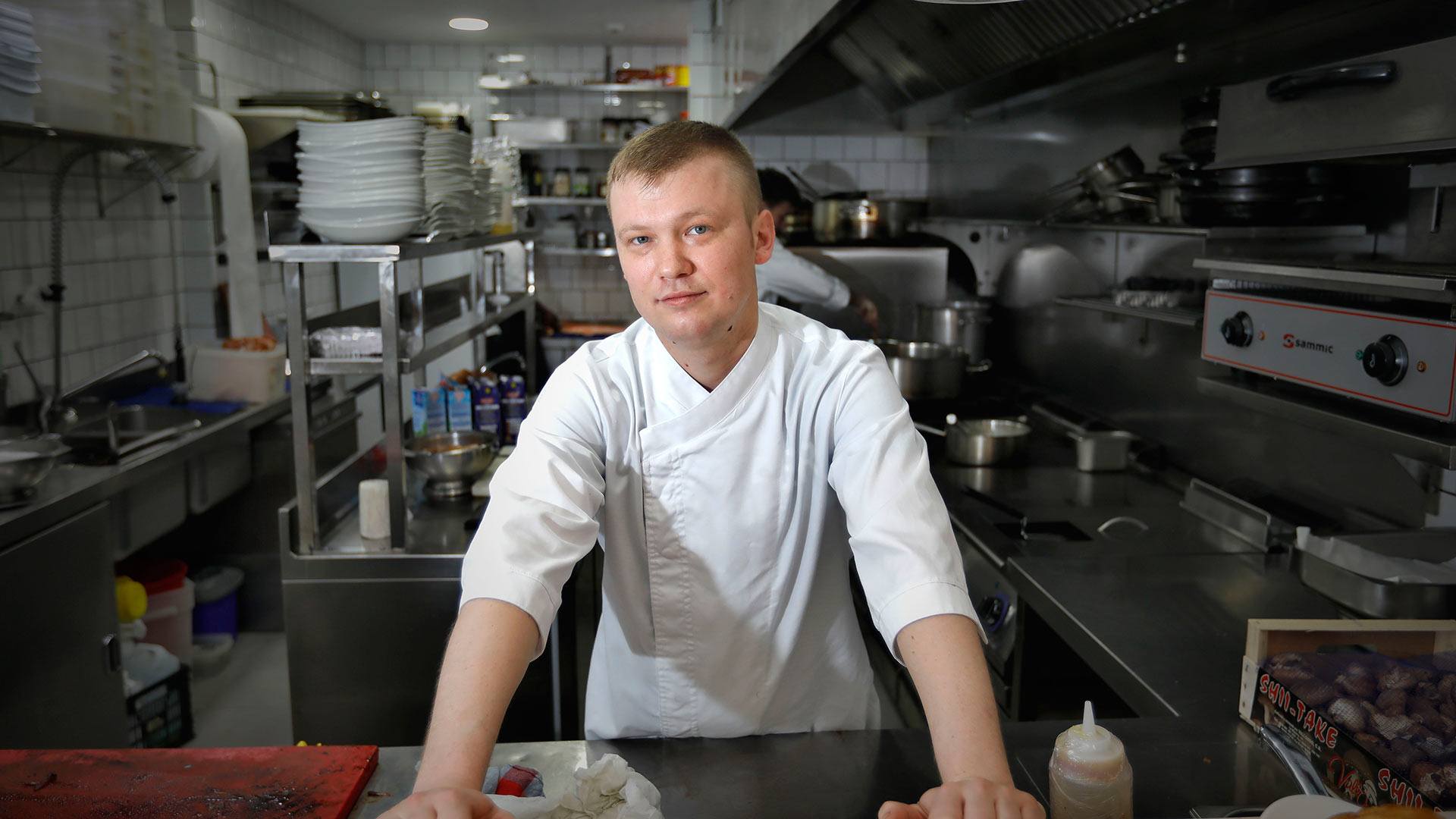 Yeugenix Urizchenko, chef de El Disparate: «En Sevilla aprendí a comer carne porque en mi país se toma muy pasada»