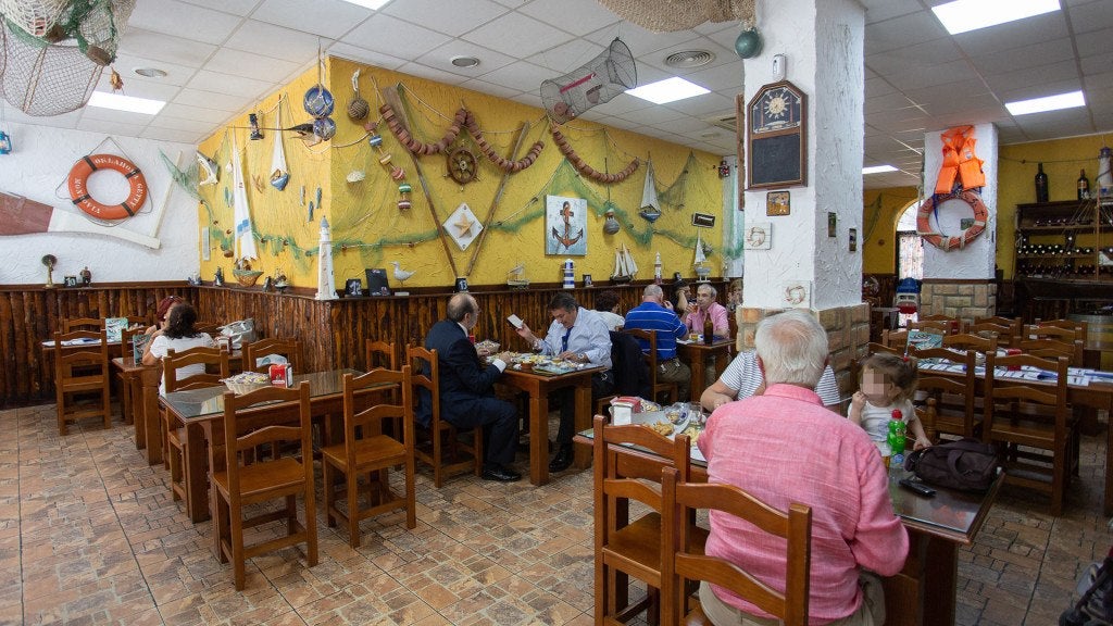 Freiduría- Restaurante El Arrecife. 