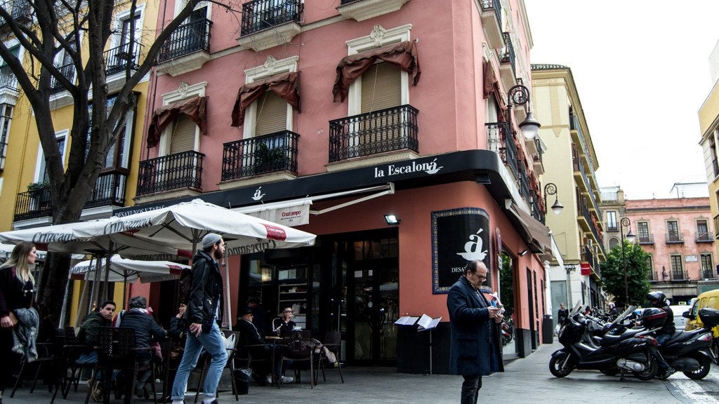 La Escaloná en Sevilla. La Escaloná en Sevilla
