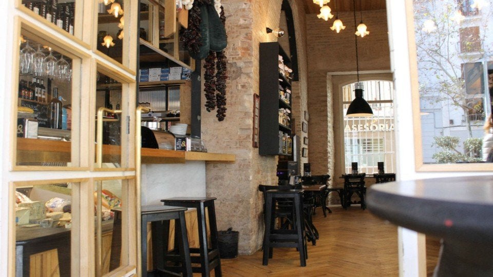 Interior de la Abacería Confundamento