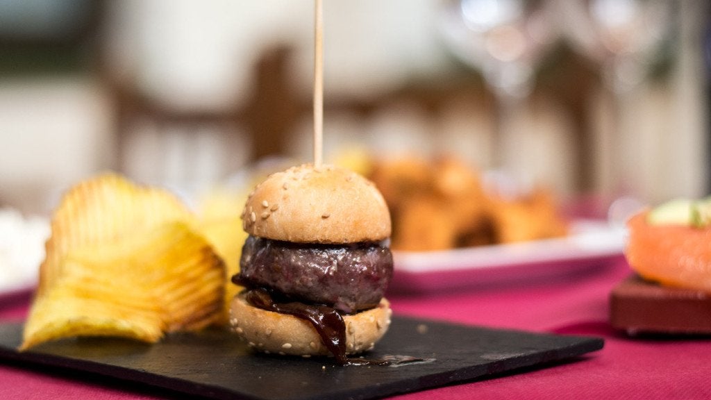 Taberna el Cobertizo en Sanlúcar la Mayor. Taberna el Cobertizo en Sanlúcar la Mayor