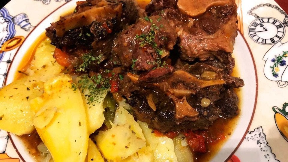 cola-toro-barbiana-sevilla