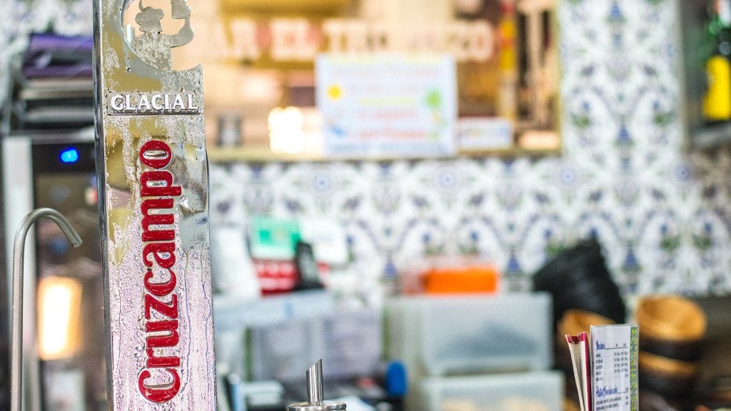 Bar El Tropiezo en Triana. Bar El Tropiezo en Triana