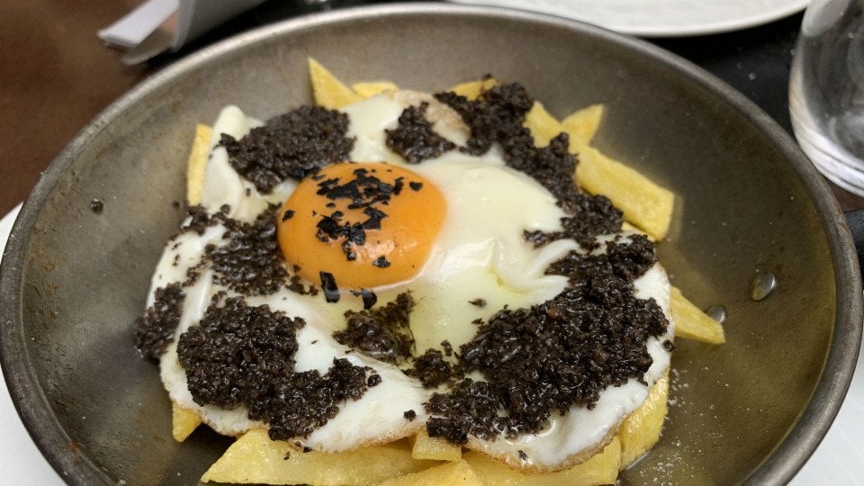 Huevos con trufa de San Fernando