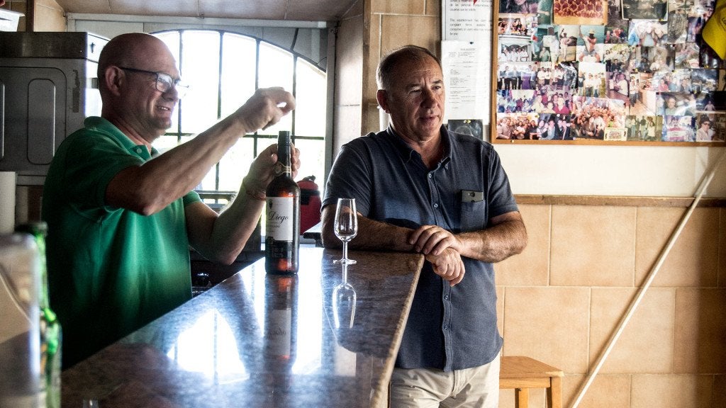 Todo sobre La Tasca de Agustín en Montellano