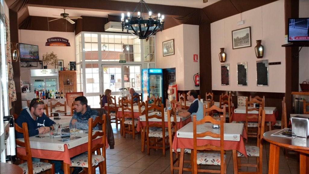 Asador Los Navarro en Constantina. Asador Los Navarro en Constantina