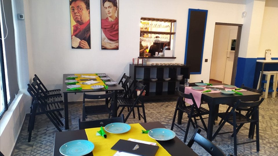 Interior de la cantina La Catrina