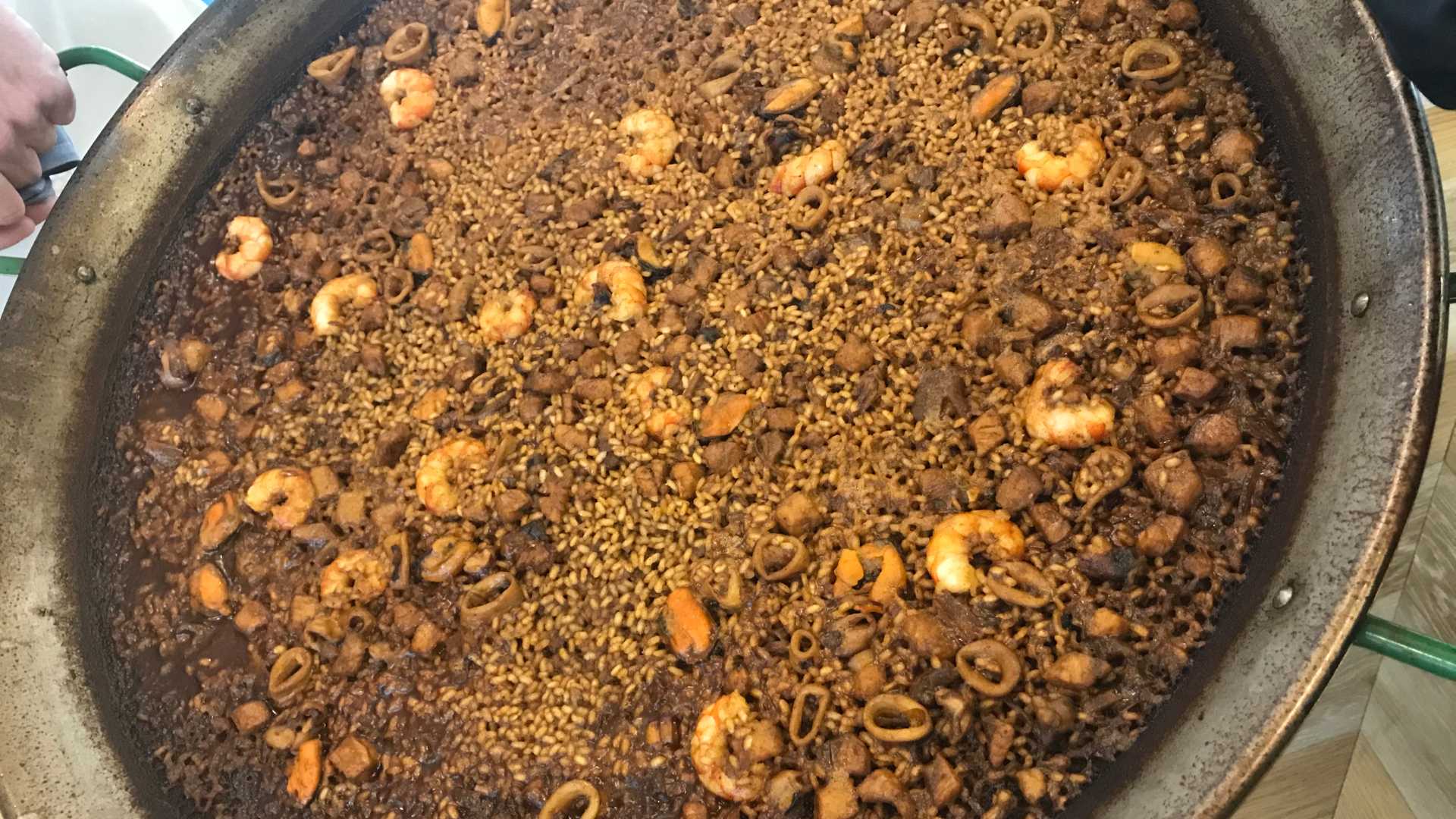 Cata de vinos y maridaje de arroces en el nuevo Arrozante del Barceló Renacimiento