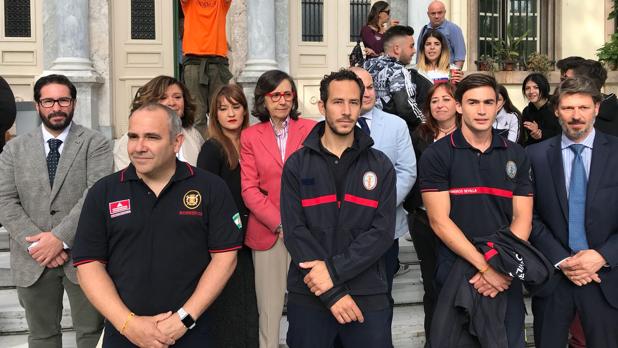 Los bomberos sevillanos de Proem-Aid afrontan su juicio en Lesbos por tráfico de personas