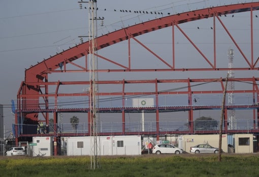 Estructura metálica del centro de mantenimiento