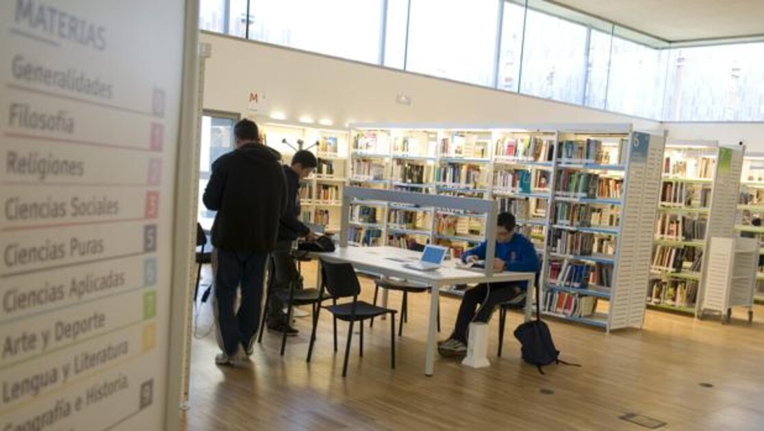 Las bibliotecas son esenciales para la formación de las personas