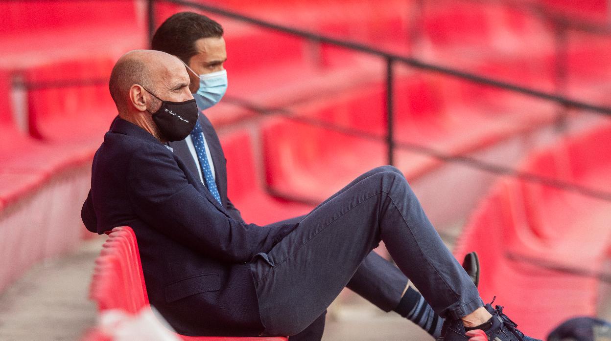 Monchi y Del Nido Carrasco presencian un entrenamiento del Sevilla