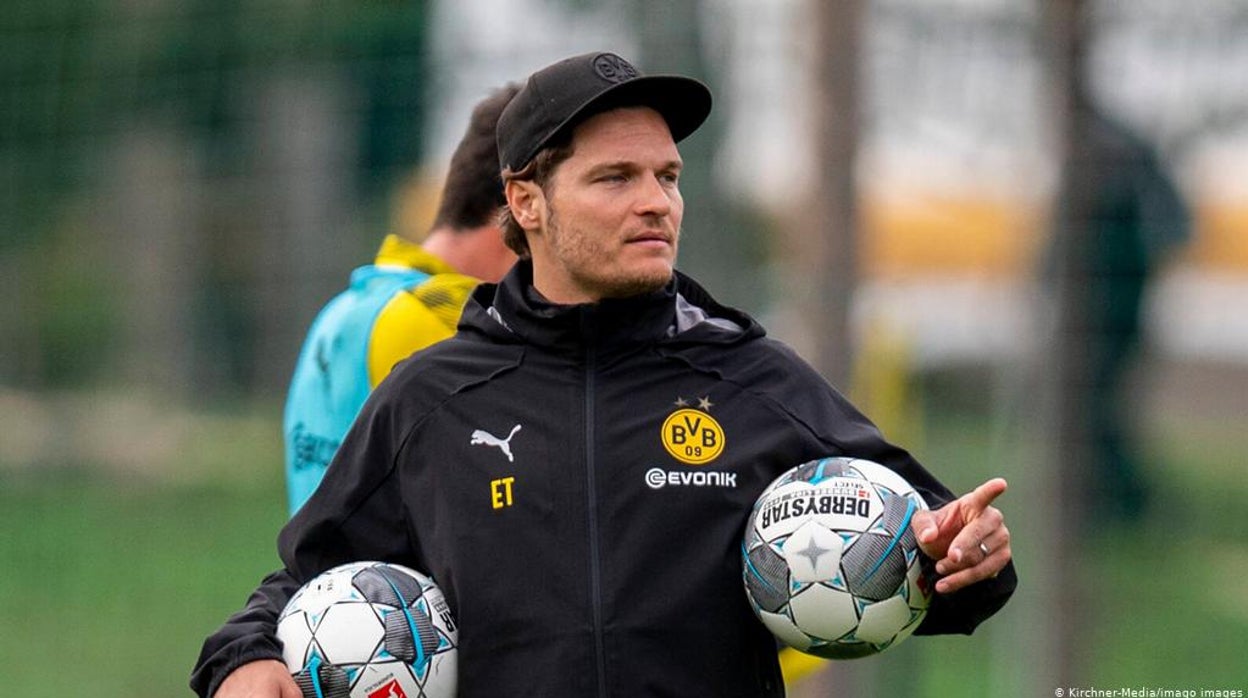 El entrenador del Borussia Dortmund, Edin Terzic