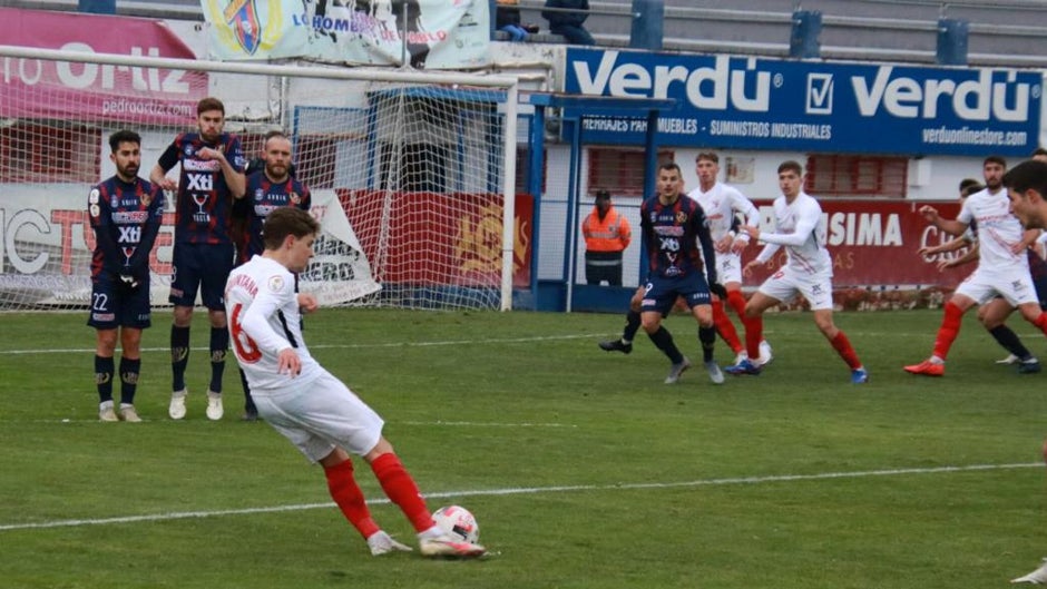 Yeclano - Sevilla Atlético: El temporal no termina (3-1)