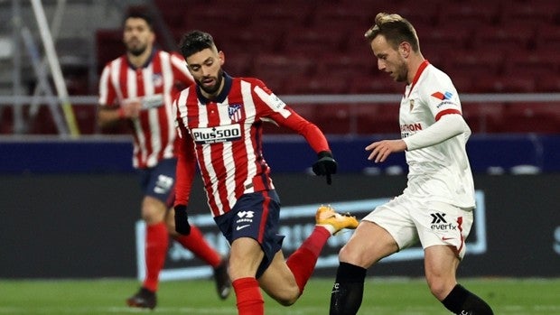 Ante el Atlético, el domingo 4 de abril; frente al Celta, el lunes 12