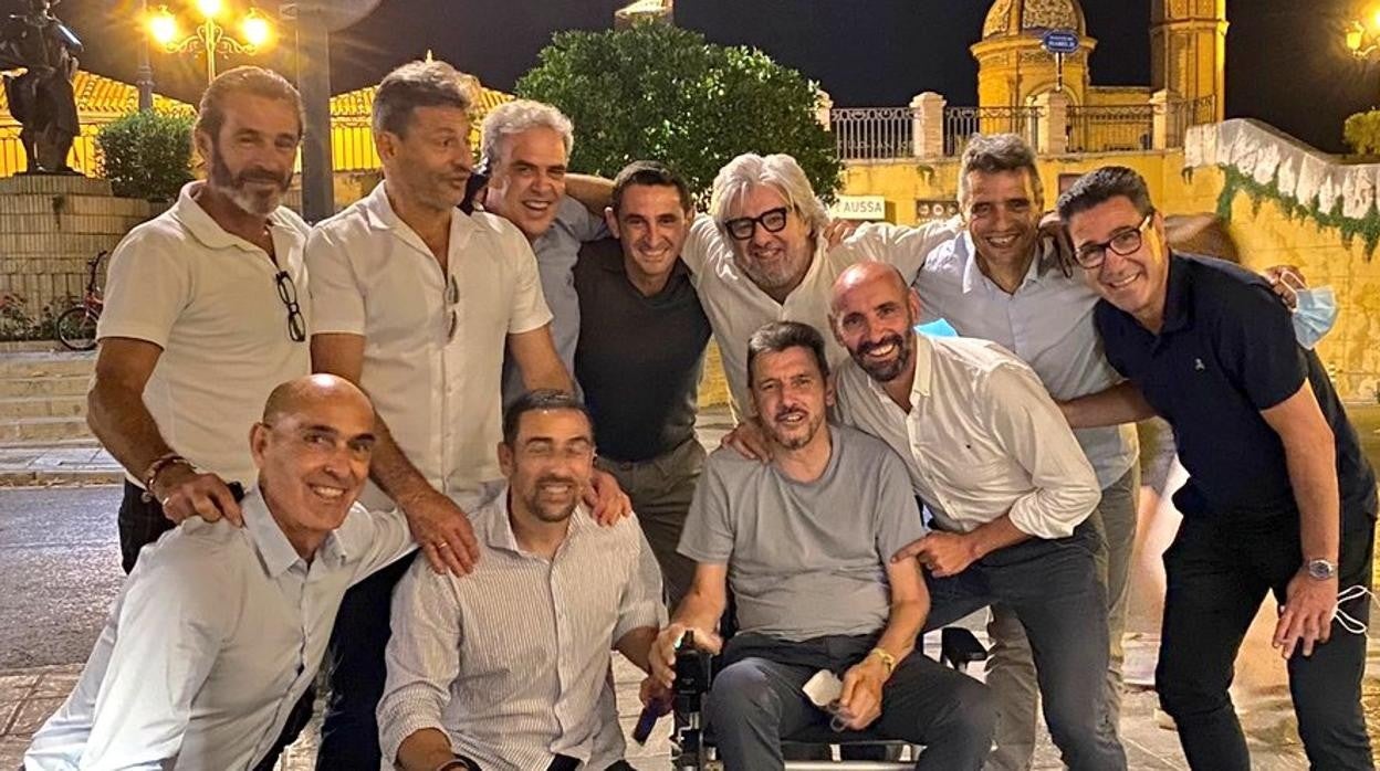 De arriba a abajo y de izquierda a derecha: Diego, Prieto, Del Campo, Jiménez, Andrades, Marcos, Martagón, Rafa Paz. Monchu, Unzué y Monchi