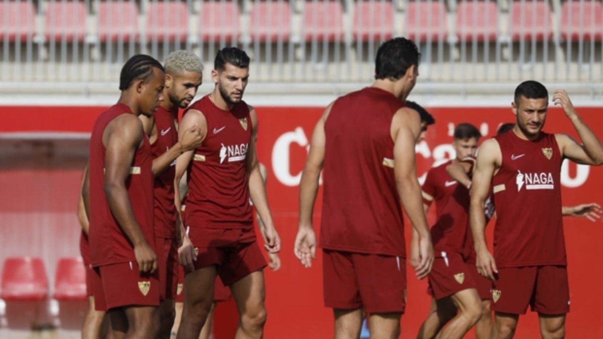 Koundé, En-Nesyri, Rafa Mir y Óscar Rodríguez, entre otros, en el último entrenamiento antes de medirse al Getafe