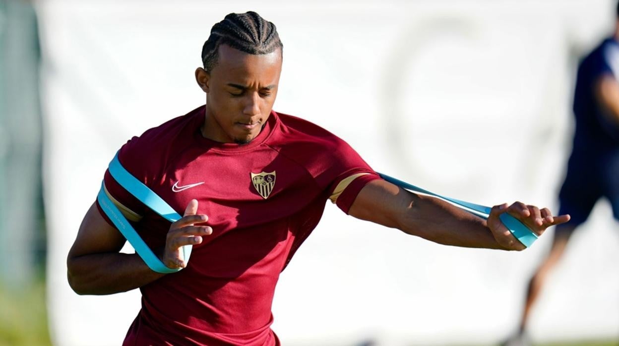 Koundé, en un entrenamiento esta pretemporada