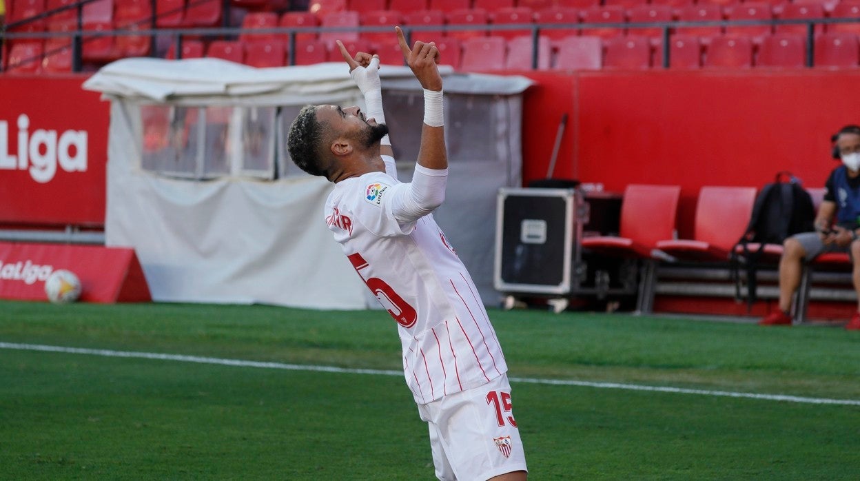 En-Nesyri celebra su gol