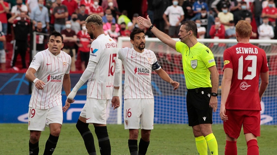 El accidentado inicio de curso del Sevilla FC