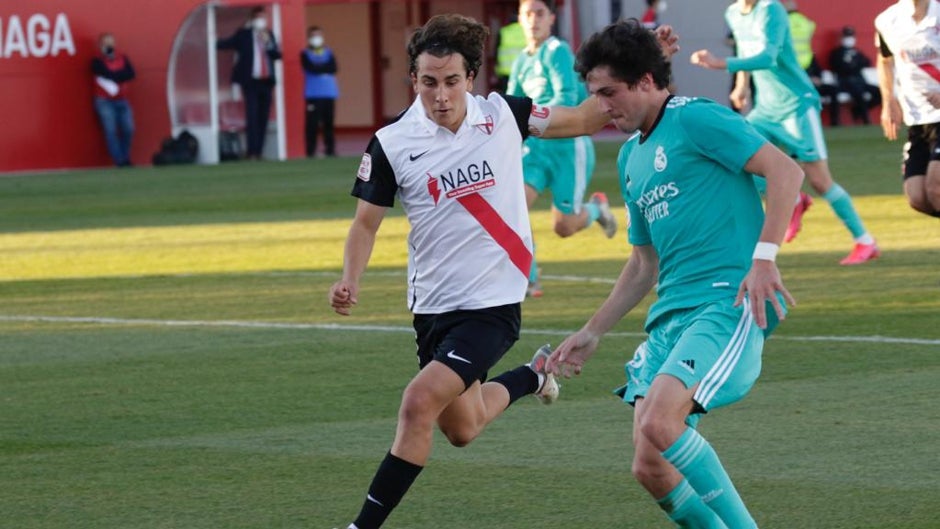 Sevilla Atlético - Real Madrid Castilla: Punto de oficio y sacrificio (1-1)
