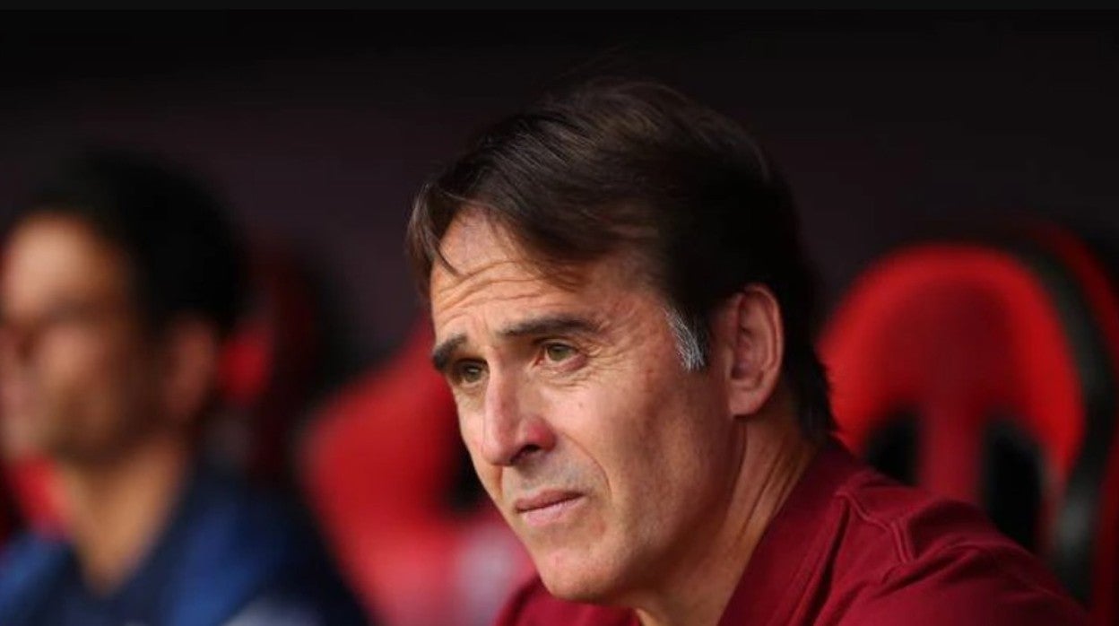 Julen Lopetegui, en el banquillo del Ramón Sánchez-Pizjuán