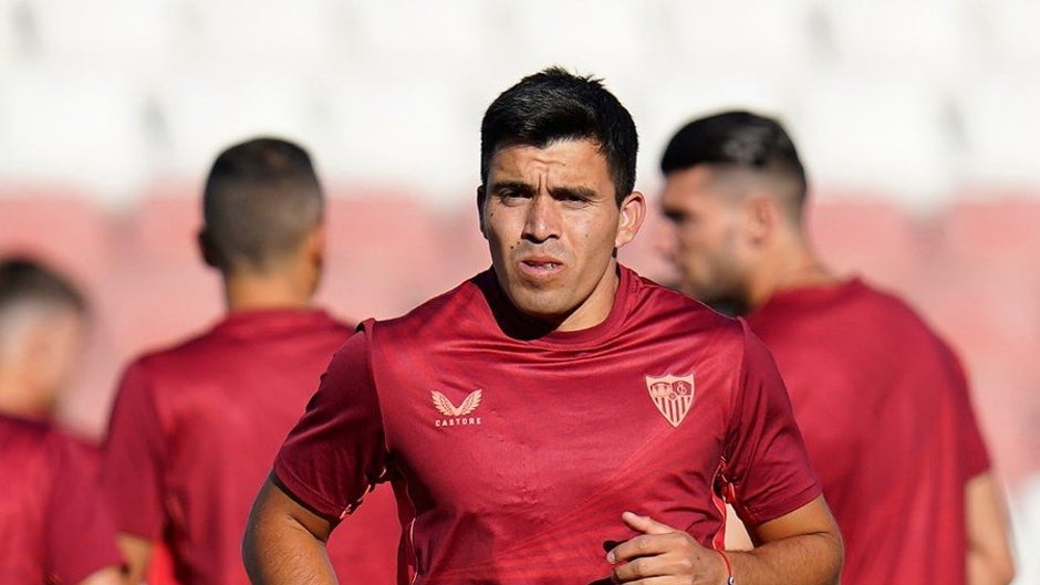 Acuña regresa al trabajo en el penúltimo entrenamiento antes de viajar a Corea