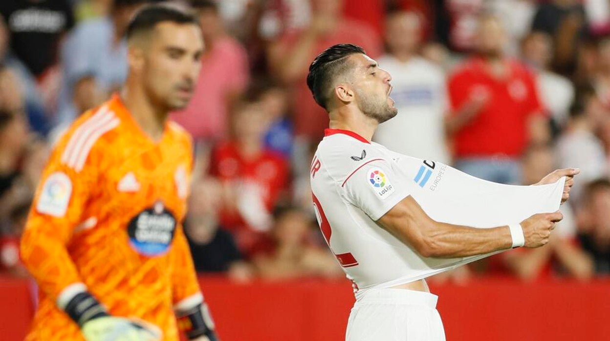 Rafa Mir en el duelo ante el Valladolid