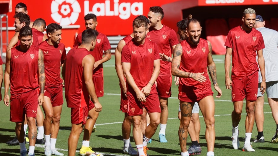 Las cláusulas de los jugadores del Sevilla suben 10 millones hasta el 2 de septiembre