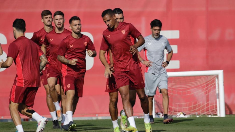 Tres días de descanso para la plantilla del Sevilla FC antes de otra maratón de partidos