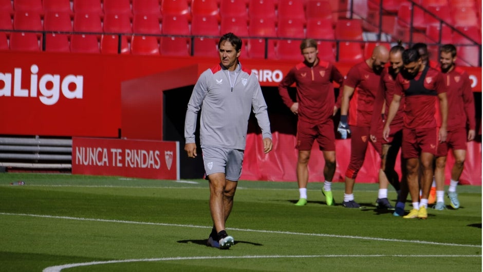 Lopetegui: «Los jugadores tienen que apretar porque la competición no espera»
