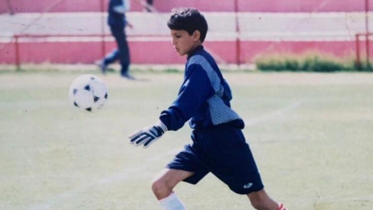 Saque de Bono con la camiseta del Wydad Casablanca, la cuna futbolística del portero sevillista