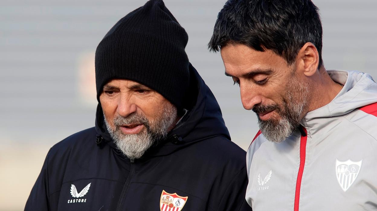 Sampaoli durante el entrenamiento de este martes