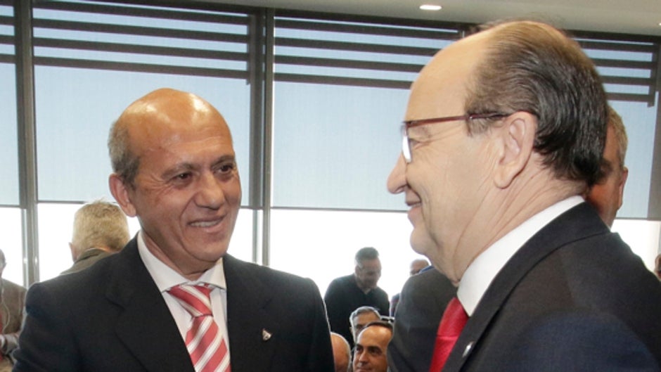 José María del Nido repite maniobra: burofax a Castro para que no acredite a Accionistas Unidos en la junta