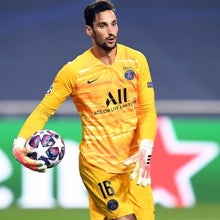 Sergio Rico, en un partido con el PSG en 2020