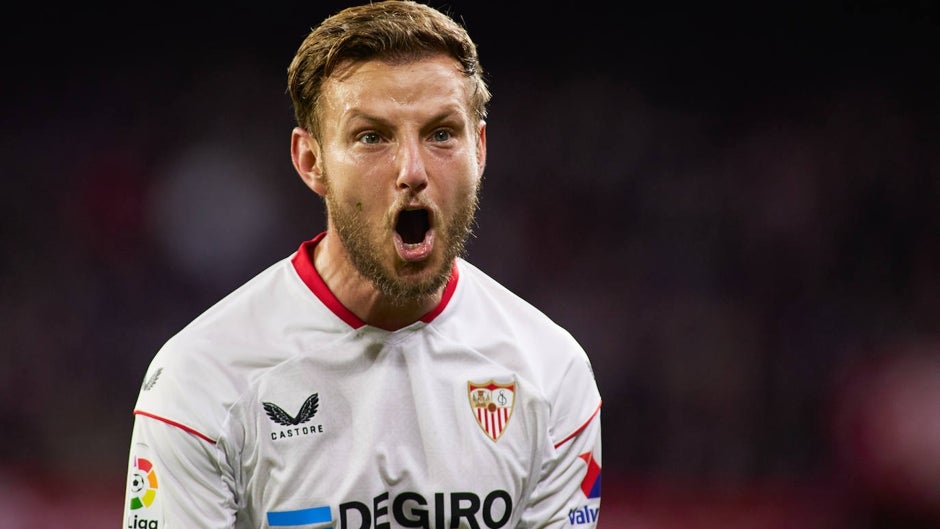 El enfado de Rakitic tras el partido: «Son inexplicables los fallos que tenemos»