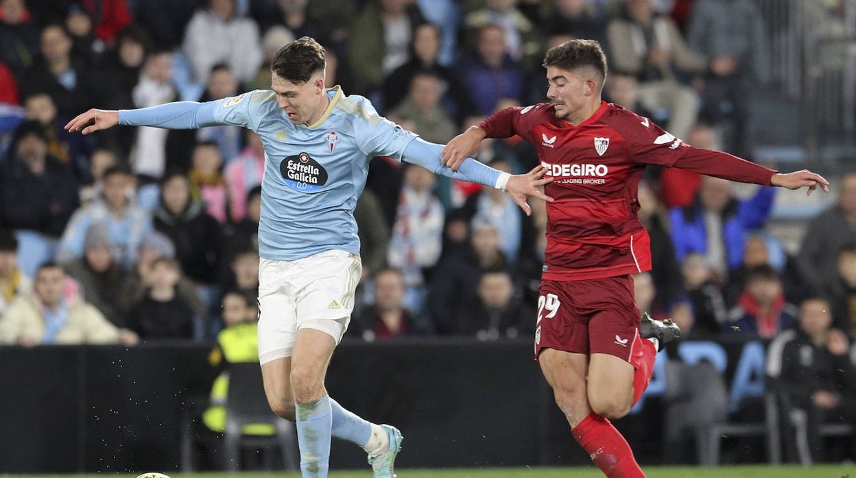 Kike Salas, en el Celta - Sevilla