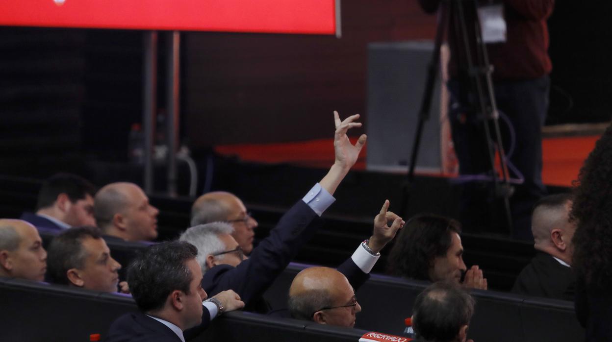 El futuro del Sevilla FC, en el aire