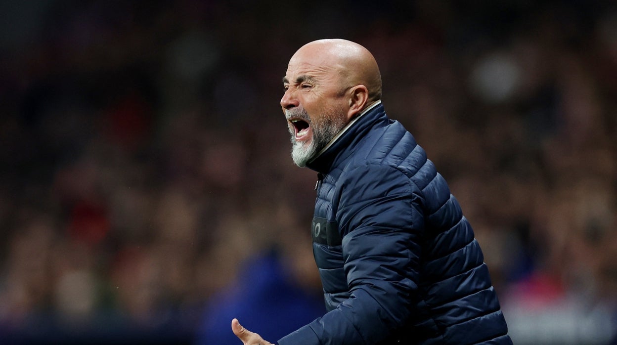 Jorge Sampaoli, durante el choque en el Metropolitano ante el Atlético de Madrid
