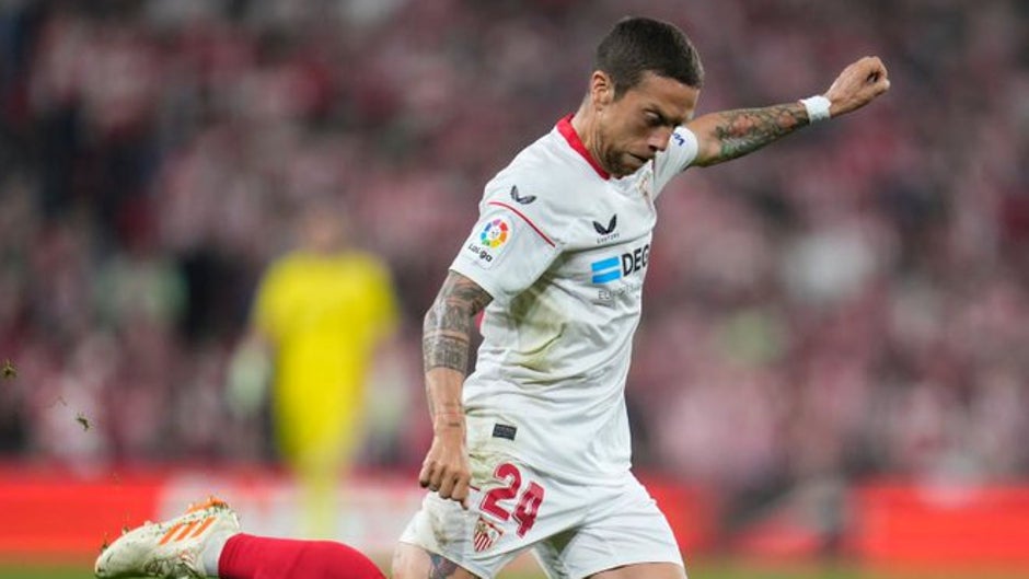 Mendilibar suma a Papu Gómez a la rotación