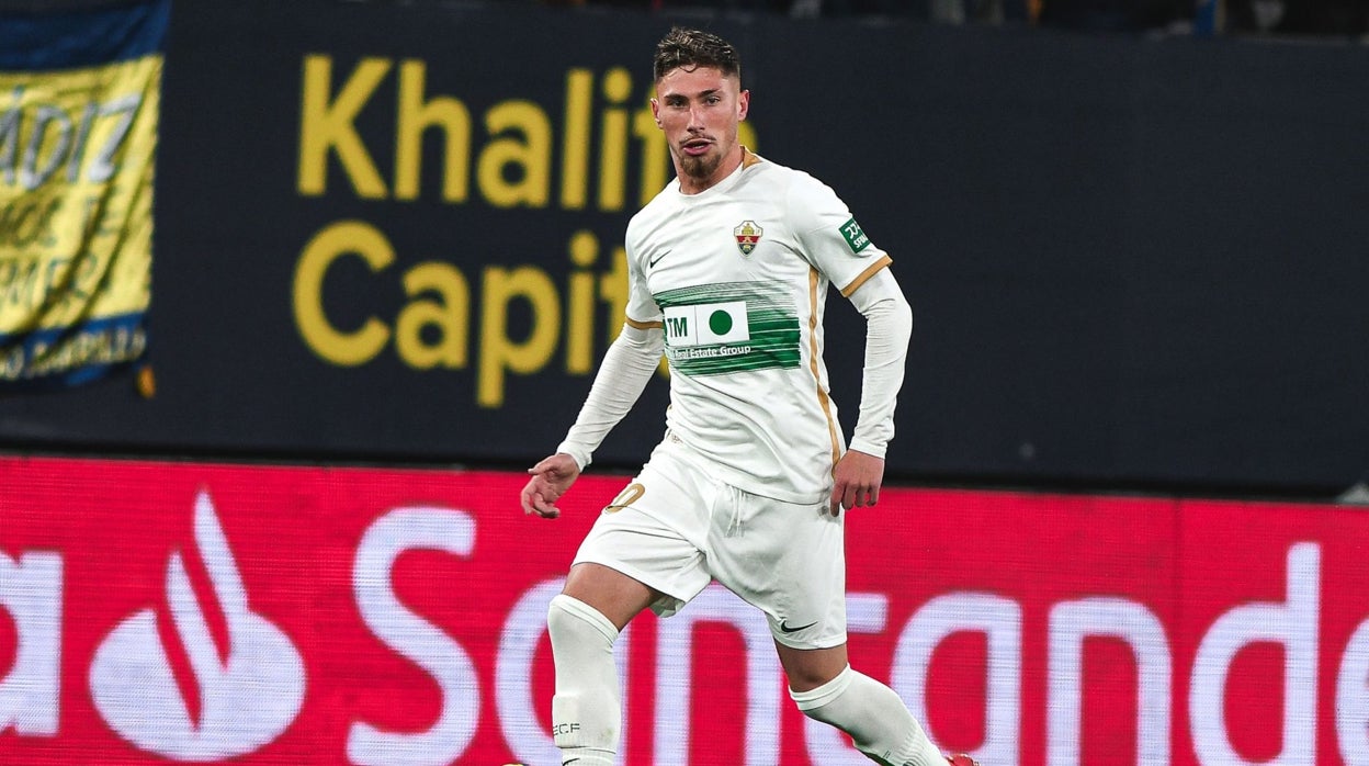 Conducción de José Ángel en un partido con el Elche