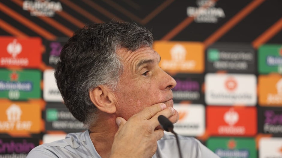 Mendilibar y el dibujo del equipo «para llegar lo más sanos posible a la final»