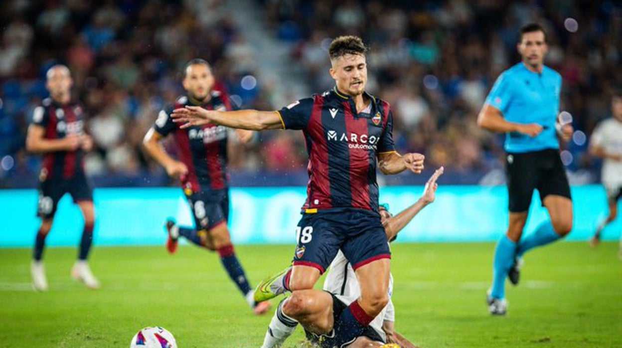 Debut negro para Iván Romero con el Levante