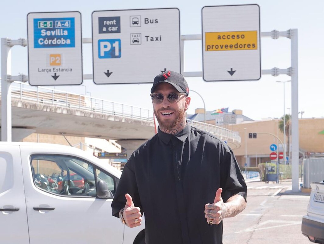 Sergio Ramos Aterriza En Sevilla: «Era Una Deuda Con Mi Padre, Con Mi ...