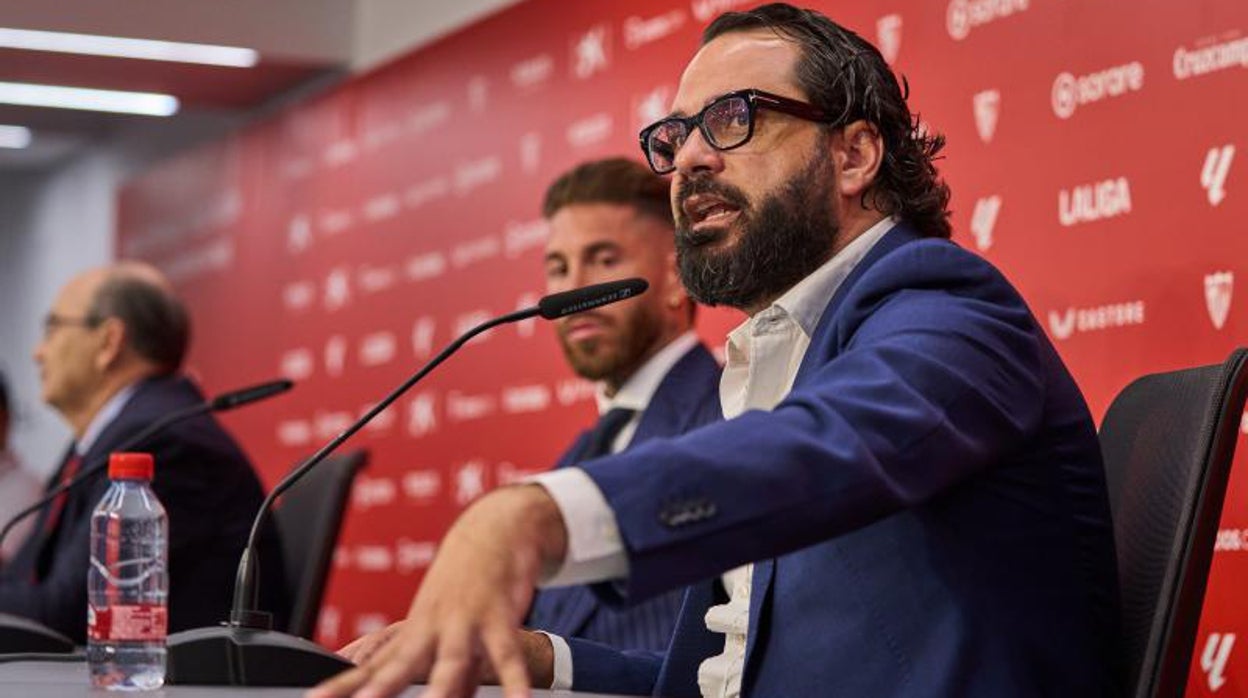 Orta, durante la presentación de Sergio Ramos, que fue su última comparecencia pública