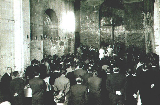 La Esperanza de Triana conmemora, hoy, el L aniversario de la vuelta a la Capilla de los Marineros