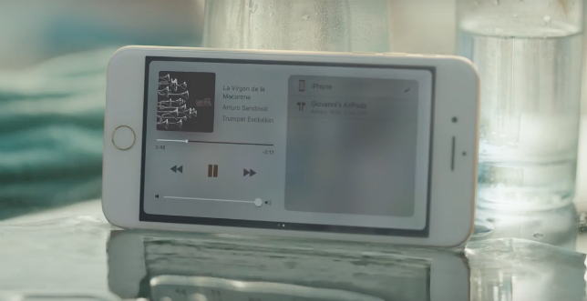 «La Virgen de la Macarena» en el último anuncio de iPhone 7