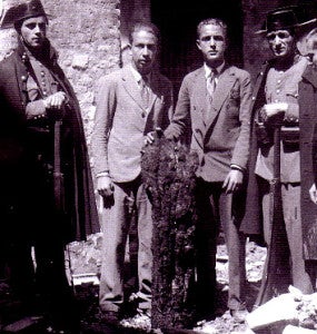 Restos de la Hiniesta gótica tras el incendio, Archivo ABC