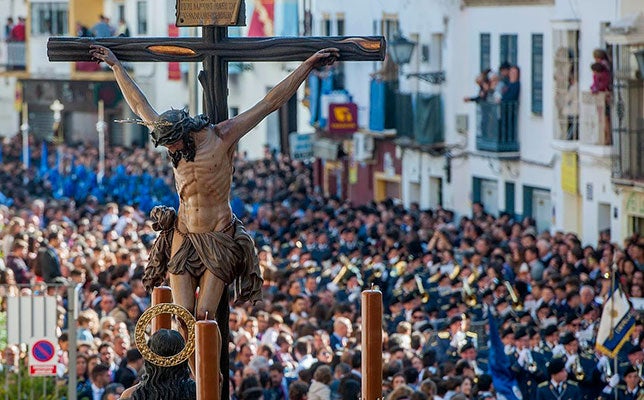 El Cristo de la Buena Muerte de la Hiniesta presidirá en vertical el Vía Crucis del Consejo de Hermandades de Sevilla